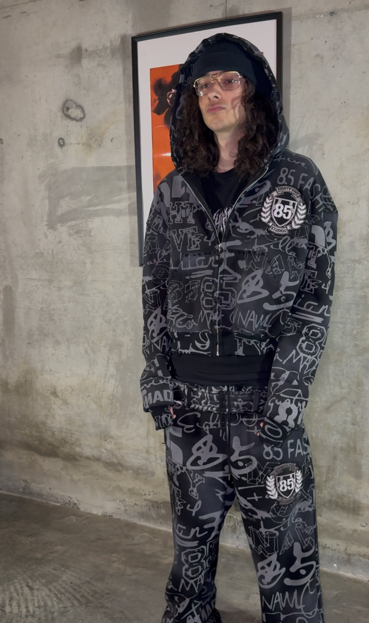 85 GRAFITTI ZIP-UP BLACK