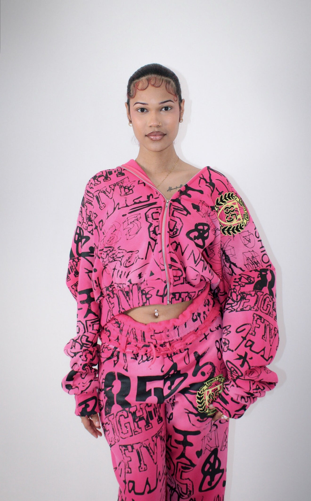 85 PINK GRAFFITI SWEATSUIT